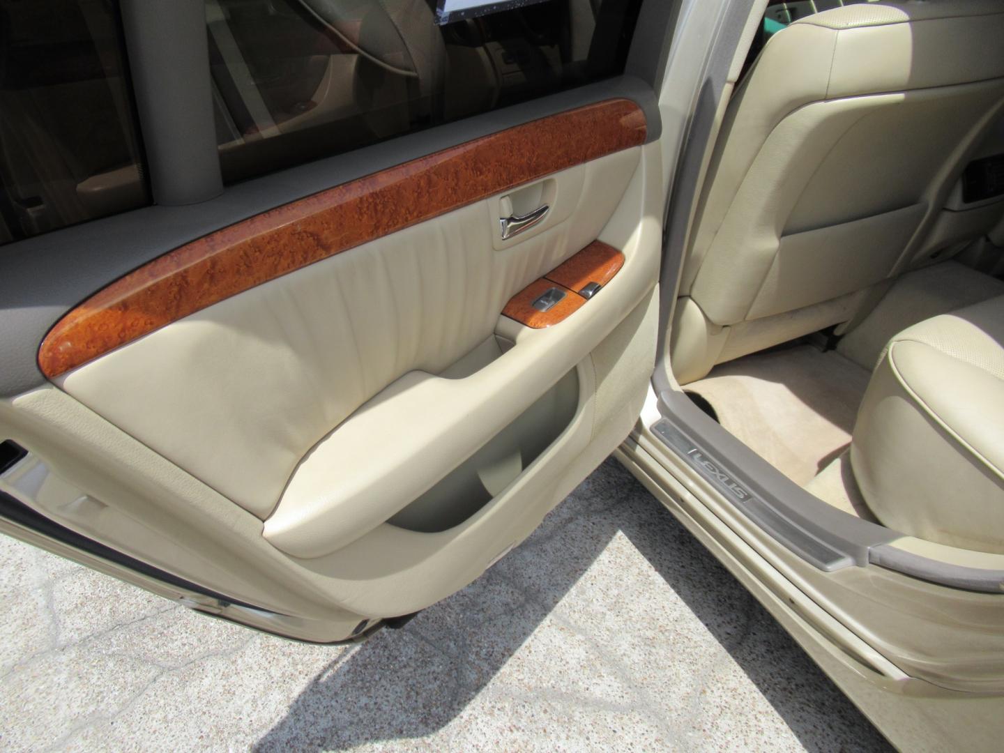 2004 /Tan Lexus LS 430 LS 430 (JTHBN36F740) with an 4.3L V8 F DOHC 32V engine, Automatic transmission, located at 1511 North Shepherd Dr., Houston, TX, 77008, (281) 657-1221, 29.798361, -95.412560 - 2004 LEXUS LS 430 VIN: JTHBN36F740150621 J T H B N 3 6 F 7 4 0 1 5 0 6 2 1 SEDAN 4 DR 4.3L V8 F DOHC 32V GASOLINE REAR WHEEL DRIVE - Photo#6